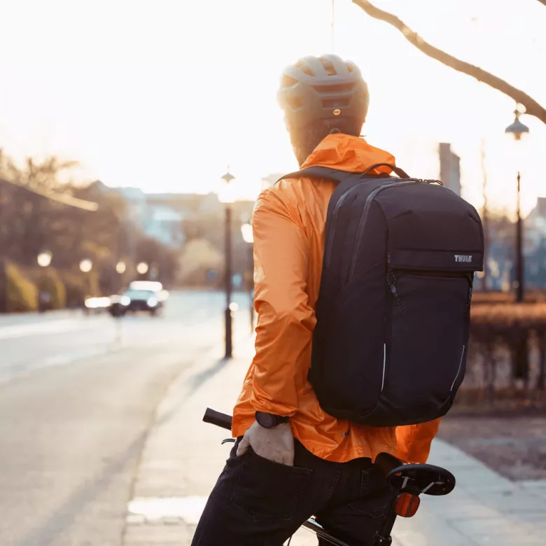 Рюкзак Thule Paramount Commuter Backpack, 27L, Olivine