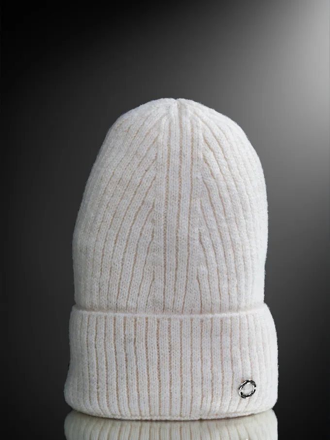 Шапка женская 13180 MARHATTER молочный (56-58)