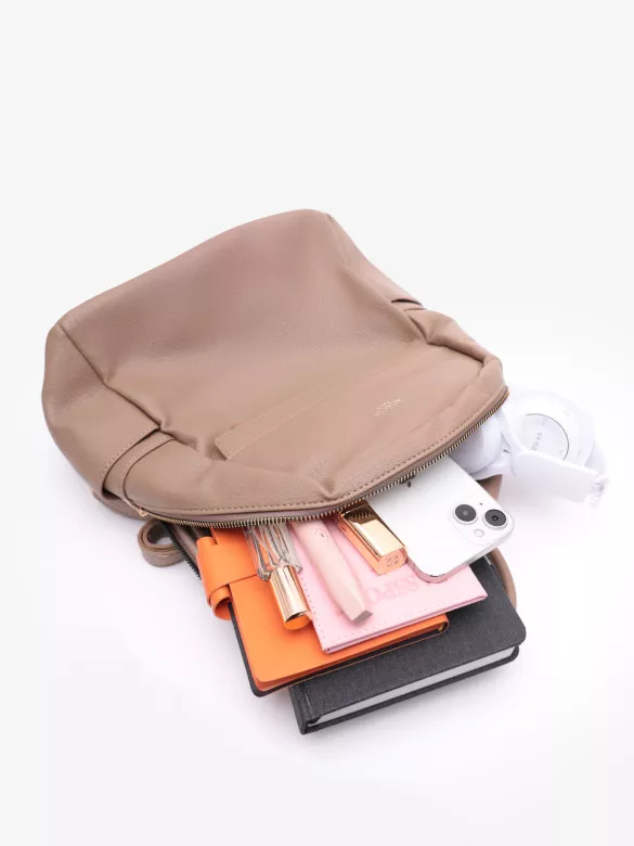 Рюкзак женский Acacia 24212 camel Рюкзак женский Acacia 24212 camel