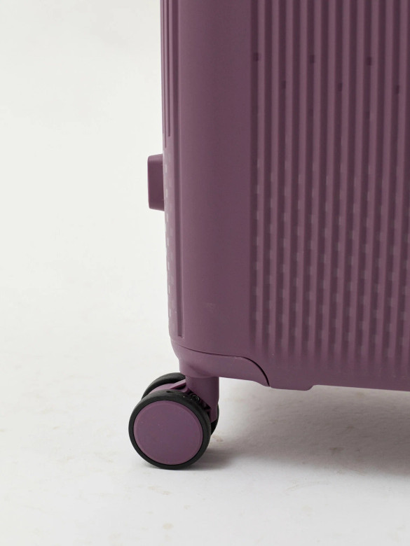 Чемодан L'Case, Riga без расширения Чемодан L'Case, Riga без расширения