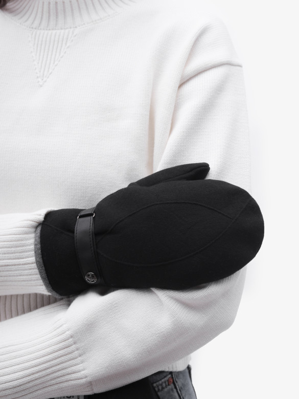 Варежки Мария (5.1)1340 черные