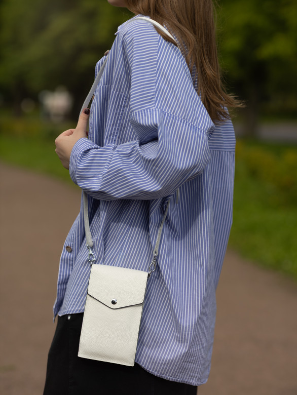 Сумка женская для телефона 5509 white Сумка женская для телефона 5509 white