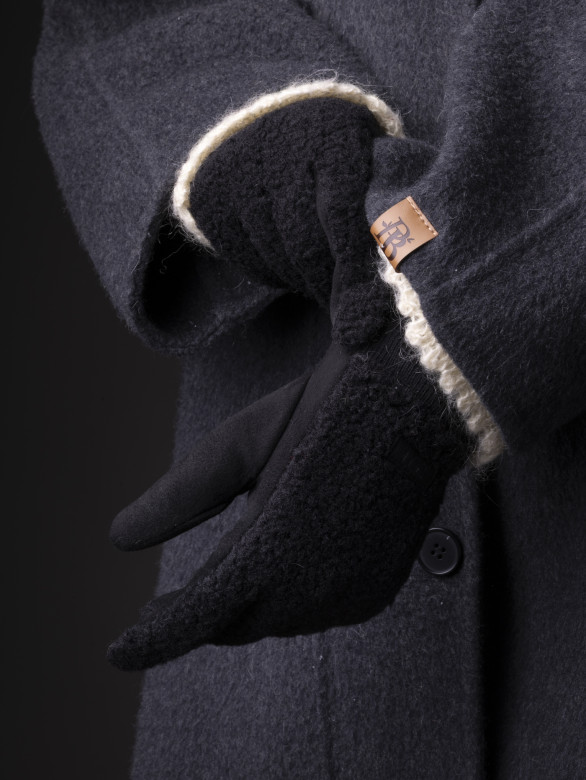 Перчатки женские Baggins черные