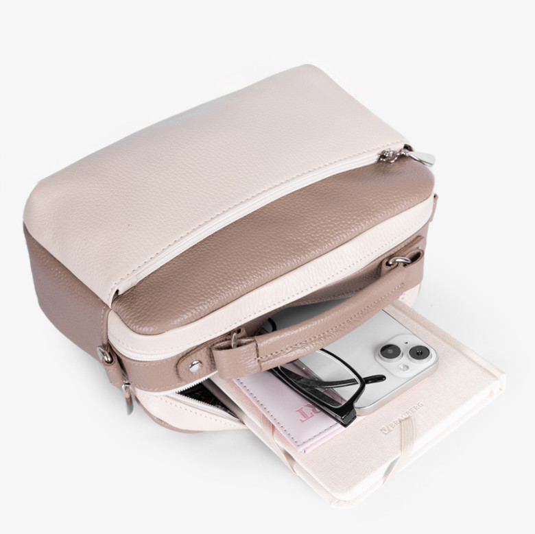 Сумка женская Sumkov Р-301 кремовая/капучино Сумка женская Sumkov Р-301 кремовая/капучино