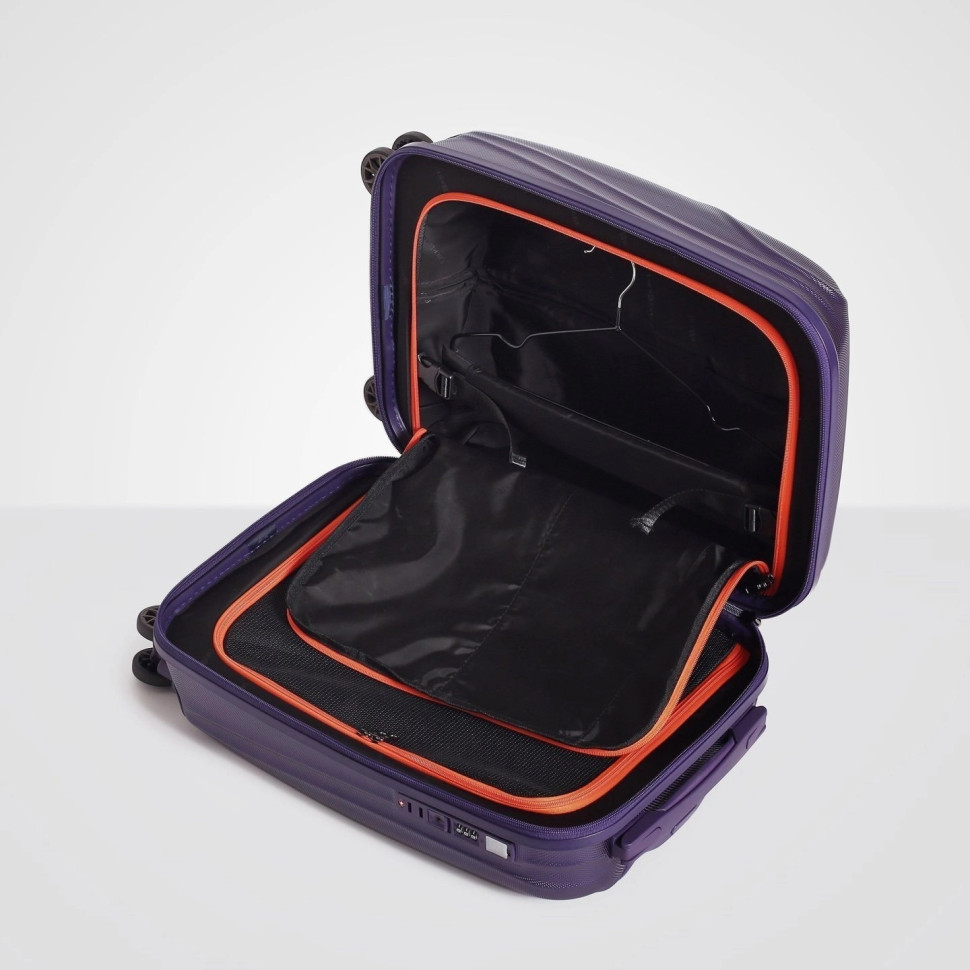 Чемодан Eberhart Lotus 2.0 поликарбонат Чемодан Eberhart Lotus 2.0 поликарбонат