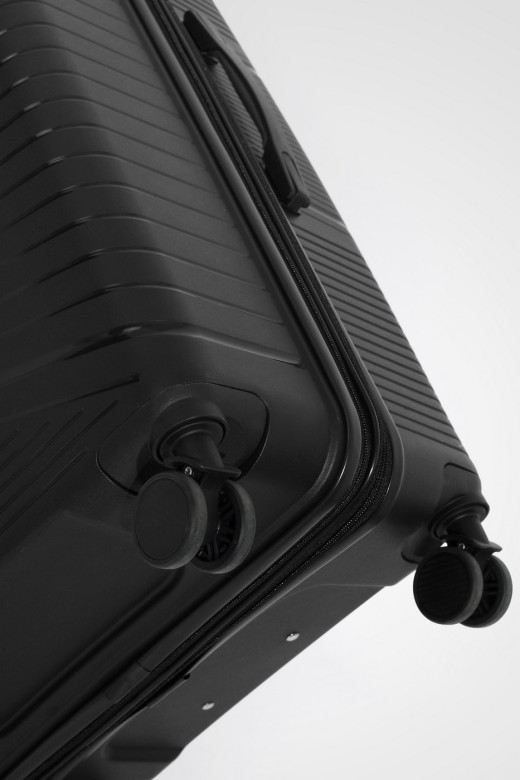 Чемодан Eberhart 49M Miracle полипропилен 