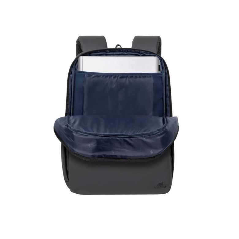 Рюкзак для ноутбука 15.6" RIVACASE, 8435 black ECO Рюкзак для ноутбука 15.6" RIVACASE, 8435 black ECO