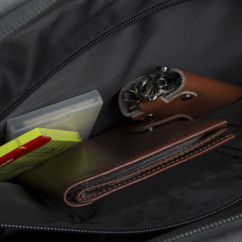 Сумка-трансформер для ноутбука 16", 8290 charcoal black Сумка-трансформер для ноутбука 16", 8290 charcoal black