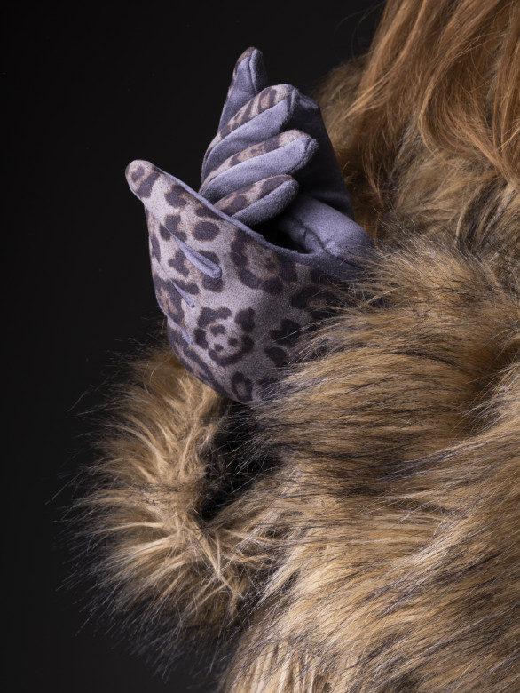 Перчатки женские Victory Леопард серые