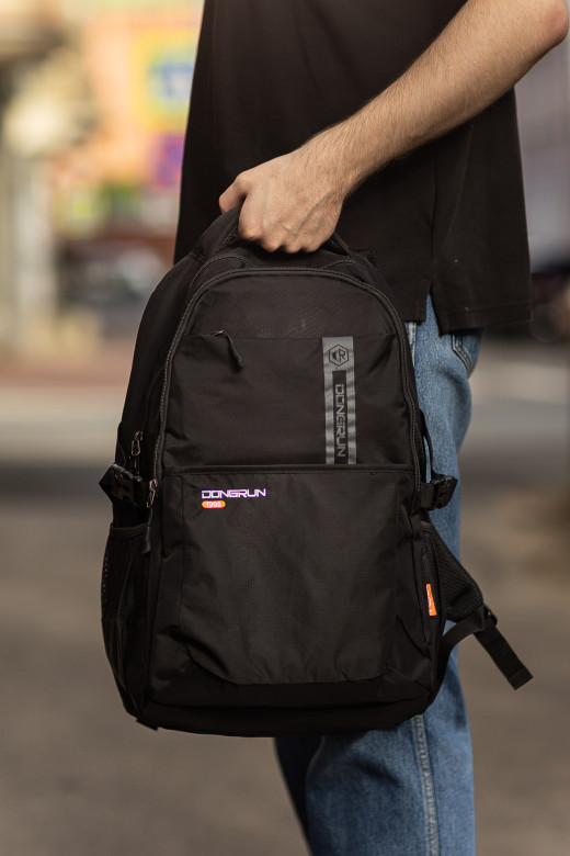 Рюкзак городской Dongrun 702 чёрный