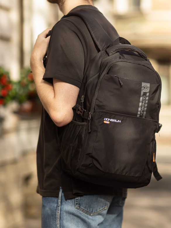 Рюкзак городской Dongrun 702 чёрный