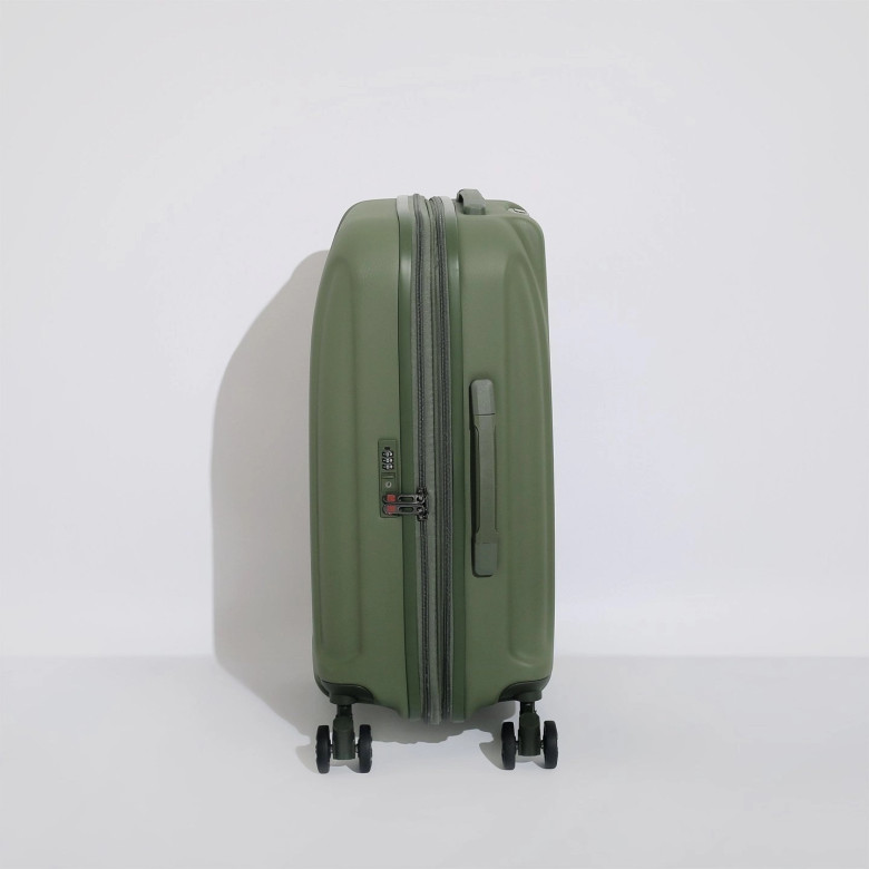 Чемодан Eberhart 06R Riviera 4 колеса Чемодан Eberhart 06R Riviera 4 колеса