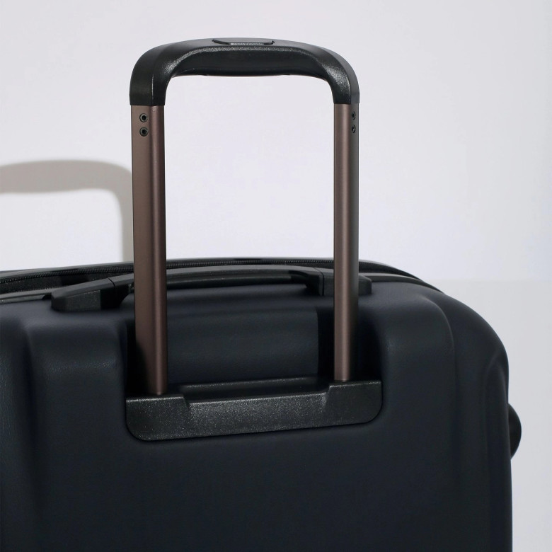 Чемодан Eberhart 06R Riviera 4 колеса Чемодан Eberhart 06R Riviera 4 колеса