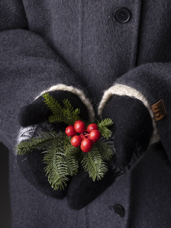 Варежки женские Корона 3046 черные Варежки женские Корона 3046 черные